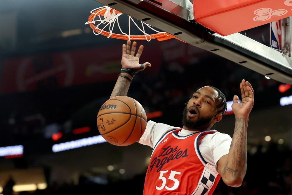 字母哥的突 字母哥的突